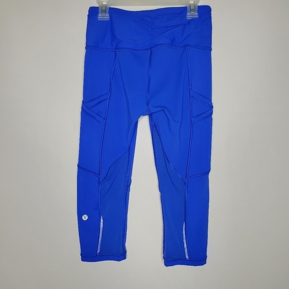 Lululemon Blue Outrun Ruched Mesh Pocket Luxtreme Cropped Tight Leggings - Picture 6 of 11